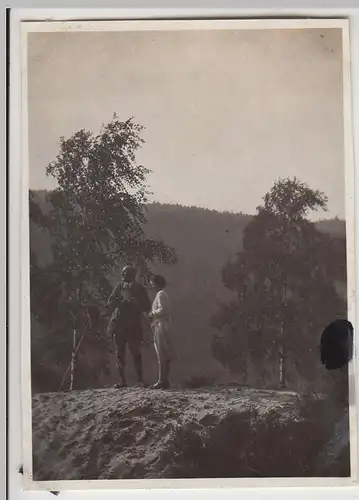 (F30382) Orig. Foto Paar, Wanderung in der Sächsischen Schweiz 1930