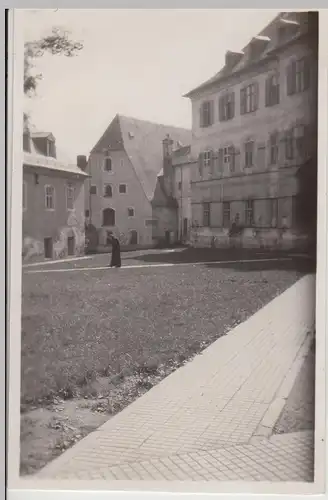 (F30186) Orig. Foto Mönch im Klosterhof Frauenwörth im Chiemsee 1920er