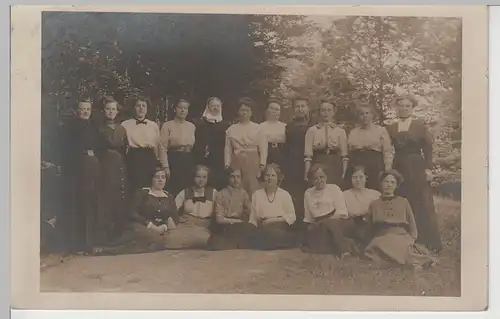 (F30093) Foto AK Gruppenbild, Damen in Bad Gottleuba 1914
