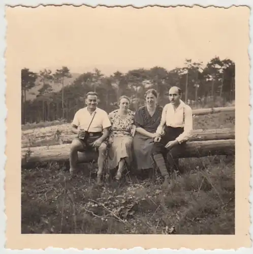 (F30005) Orig. Foto Personen im Hammelstal bei Bad Dürkheim 1936