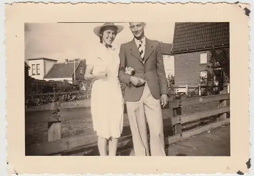 (F29853) Orig. Foto Paar in Borkum, Juli 1939