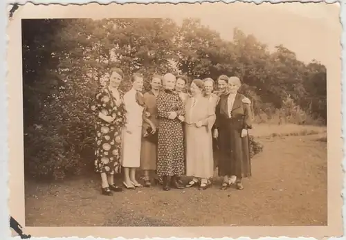(F29791) Orig. Foto Personen, Familie im Freien in Oelde, 13.8.1938
