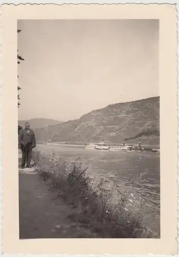 (F29654) Orig. Foto Boppard, Dampfer, Schlepper und Weinberge 1935