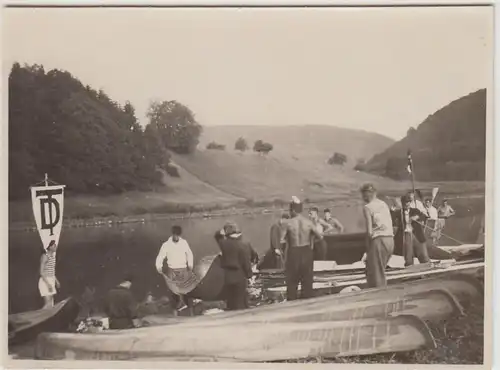 (F29564) Orig. Foto Personen mit Sportbooten 1930er