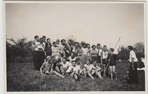 (F29552) Orig. Foto Eberbacher Kanuclub in Binau 1932