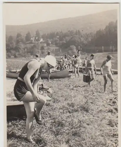 (F29532) Orig. Foto Personen und Sportboote am Ufer des Neckar 1930