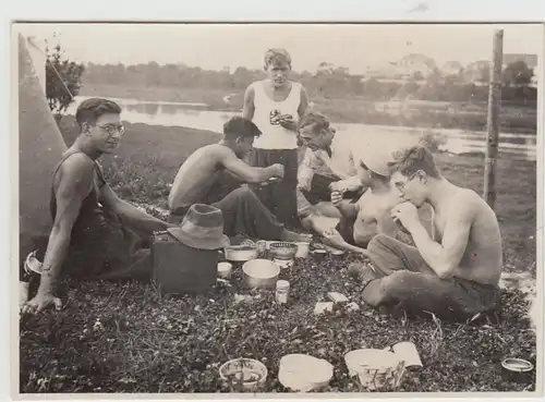 (F29527) Orig. Foto Wieblingen, Picknick am Neckar 1930