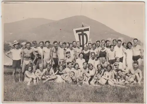 (F29441) Orig. Foto Gruppenbild Ruderer >Nach der Bowle Insel< 1931