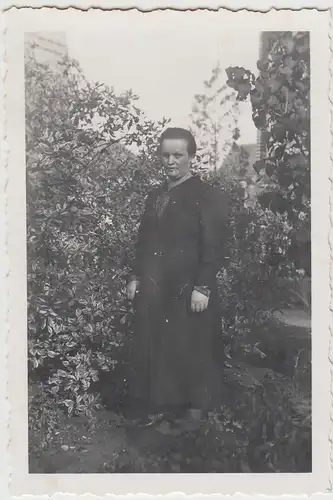 (F29247) Orig. Foto Wusterhausen Heilbrunn, Frau im Garten 1940