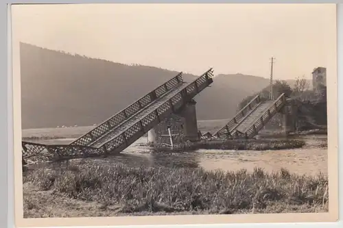 (F29062) Orig. Foto gesprengte Maasbrücke 1940
