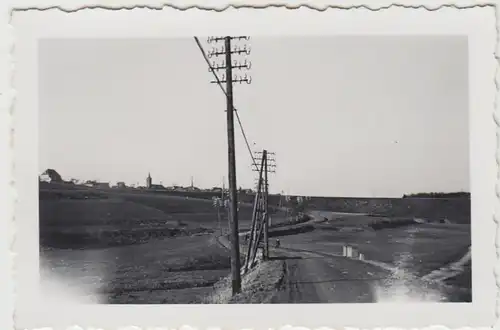 (F29002) Orig. Foto Norath, Weg mit Telegrafenmasten 1940