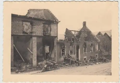 (F28995) Orig. Foto Herbisheim, zerstörte Häuser 1939