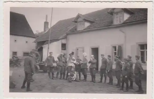 (F28982) Orig. Foto deutsche Soldaten in Bierbach i. Bliestal 1939