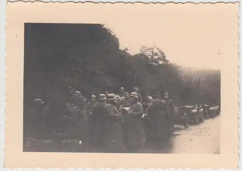 (F28977) Orig. Foto Militär-Pkw-Kolonne bei Tiefenstein 1939