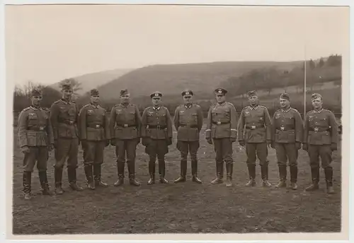 (F28972) Orig. Foto Führer der Feldeinheit 03344 in Tiefenstein Dez. 1940