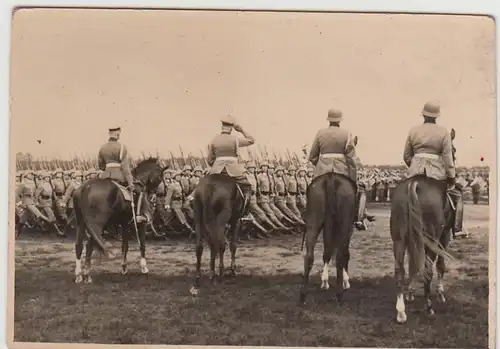 (F28962) Orig. Foto Flugplatz b. Oerlinghausen, Übergabe Regiment 25.4.1939