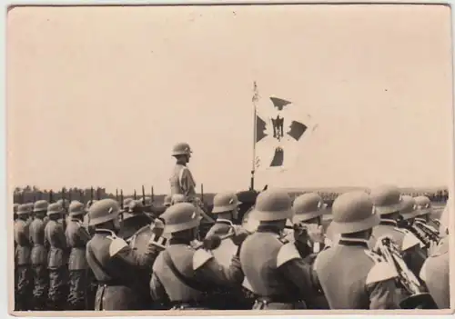 (F28960) Orig. Foto Flugplatz b. Oerlinghausen, Übergabe Regiment 25.4.1939