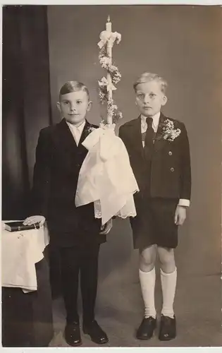 (F28876) Orig. Foto Porträt Jungs zur Konfirmation 1950er
