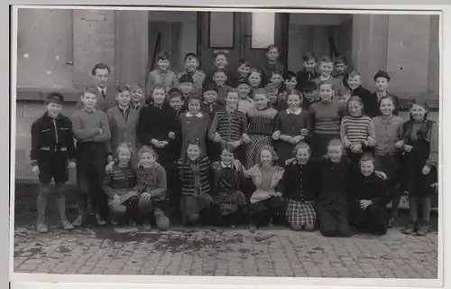 (F28872) Orig. Foto Schulklasse gemischt 1952, Fotograf Steinheim-Nord