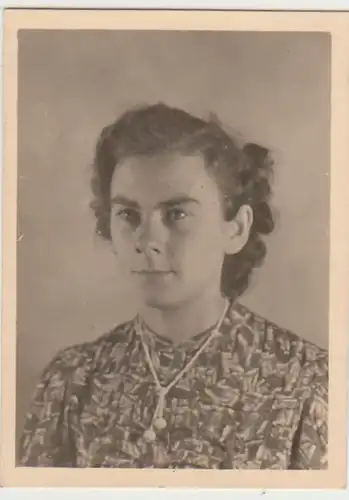 (F28860) Orig. Foto Porträt einer Frau, 1948