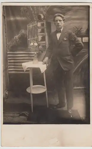 (F28785) Orig. Foto junger Mann, Kabinettfoto 1930er