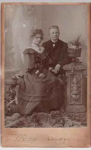 (F2878) Orig. Kabinettfoto Dame, junger Mann, Fotograf Stuttgart um 1900