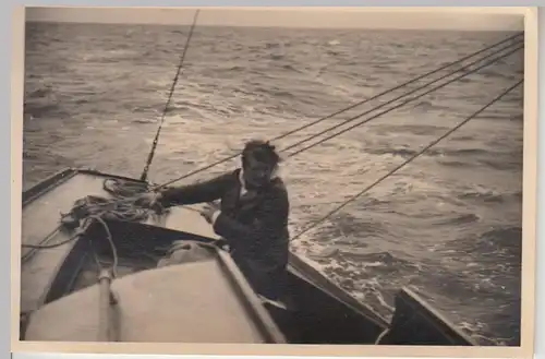 (F28723) Orig. Foto Frau auf einem Segelboot 1936