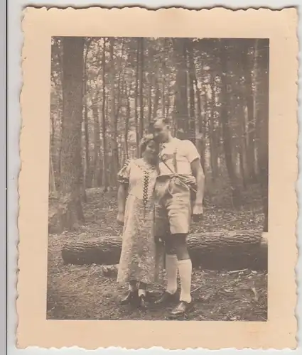 (F28674) Orig. Foto Paar im Wald 1930er