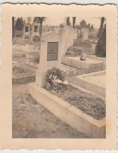 (F28669) Orig. Foto Friedhof, Grabstein von Arno Köhler 1930er