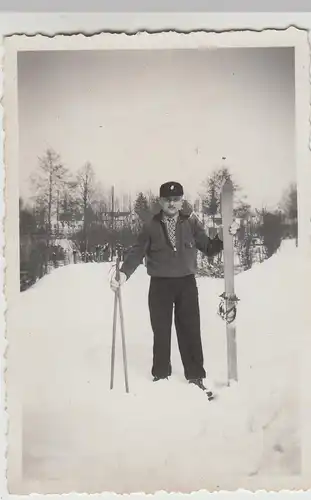 (F28460) Orig. Foto Bärwalde, Mann Willi Benke mit Skiern 1935