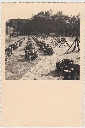 (F28421) Orig. Foto Munsterlager, Marschgepäck der 9. Kompagnie 1935