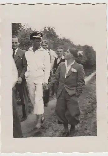 (F28378) Orig. Foto Fassberg Lün. Heide, junge Männer zum Vatertag 1936