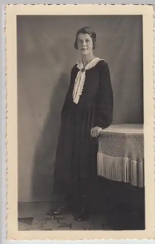 (F28321) Orig. Foto Porträt einer jungen Frau 1933