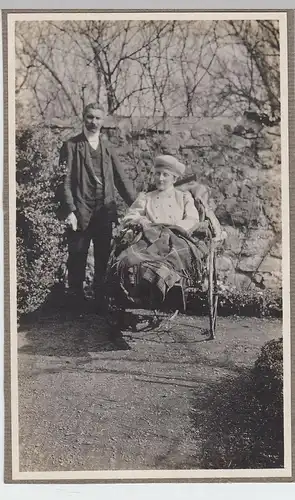 (F2831) Orig. Foto Dame im Rollstuhl, 1908