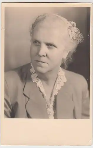 (F2828) Orig. Foto Portrait einer Frau