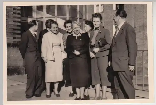 (F28276) Orig. Foto Gruppenbild nach bestandenem Examen 1957