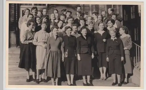 (F28275) Orig. Foto Gruppenbild nach bestandenem Examen 1957