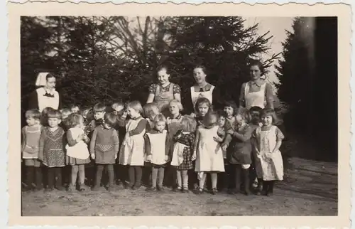 (F28134) Orig. Foto Kinder, Kindergärtnerinnen, Schwester in Burgwedel 1939