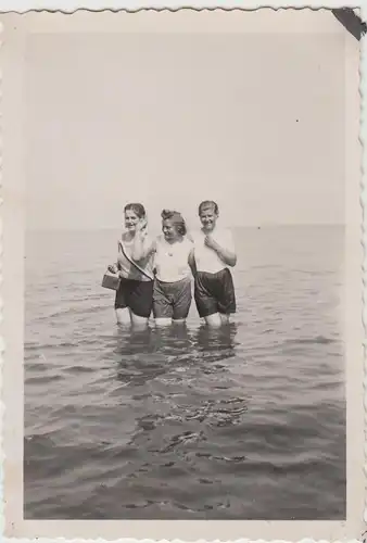 (F28053) Orig. Foto Frauen im Wasser, Ostsee 1930/40er