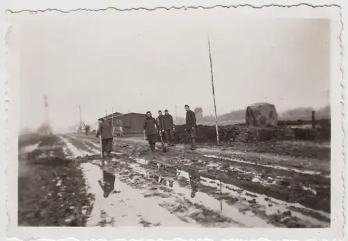 (F27949) Orig. Foto Flak-Stellung Glöthe 1940, Schlamm nach Schneeschmelze