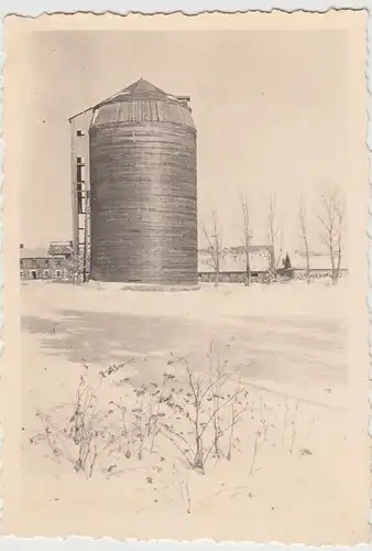 (F27746) Orig. Foto Ostfront 1940er, Winter, Wasserturm aus Holz