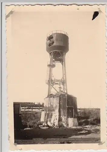 (F27597) Orig. Foto Russland 1941, zerstörter Wasserturm