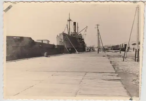 (F27575) Orig. Foto Russland 1941, Schiffe am Hafen