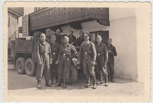 (F27431) Orig. Foto deutsche Soldaten m. Militärfahrzeug in Bayrischzell 1937