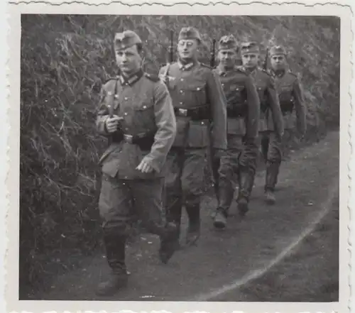 (F27232) Orig. Foto deutsche Soldaten a. einem Schießstand, Ablösung 1938