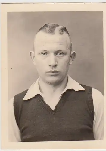 (F26999) Orig. Foto Porträt junger Mann, Hankensbüttel 1930er