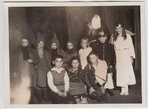 (F26888) Orig. Foto Kinder in Verkleidung, Weihnachtsspiel in Fürth 1930er