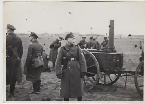 (F26353) Orig. Foto deutsche Soldaten m. Feldküche auf Feld in Altengrabow 1935