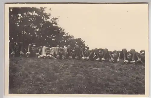 (F26350) Orig. Foto deutsche Soldaten, Spaß im Freien 1935