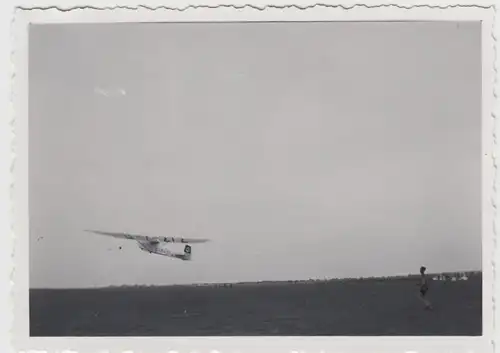 (F26203) Orig. Foto Flugplatz Laucha a.U., Start eines Seglers 1930er